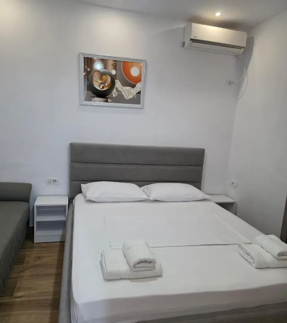 Pensionat Jimmy'S Studios Ksamil