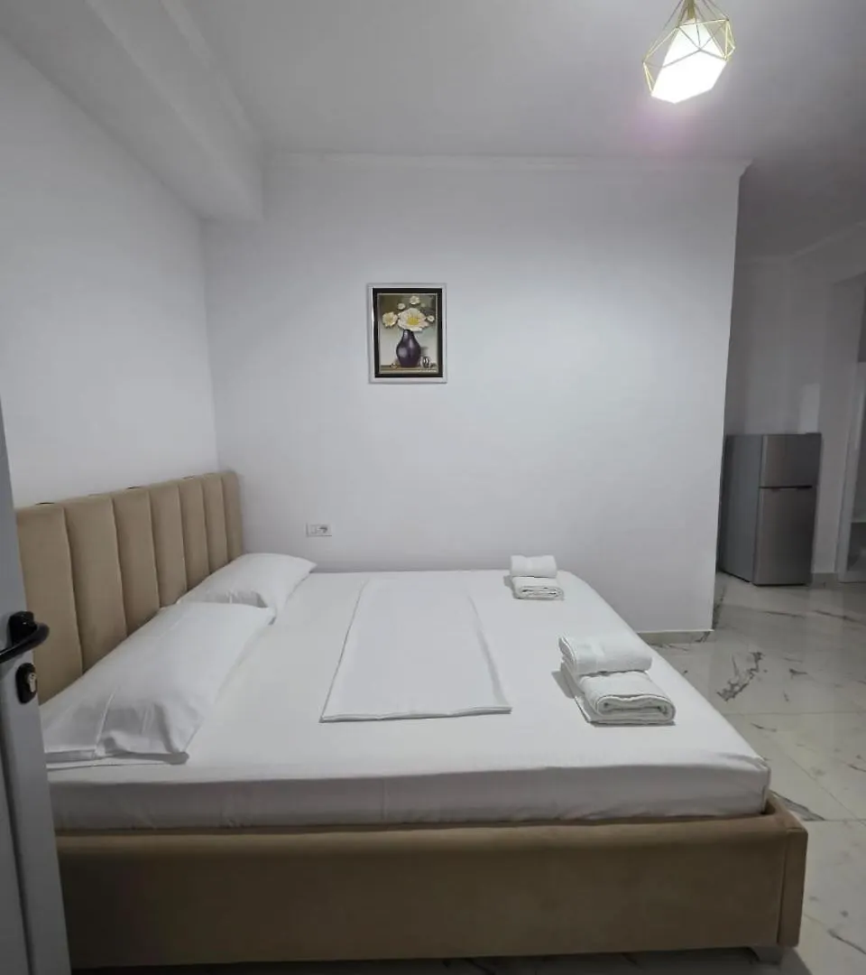 Jimmy'S Studios Ksamil 0*,